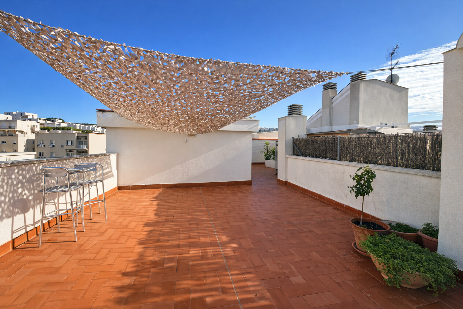 Costa del Sol vs Costa Blanca: Where to Invest in 2026