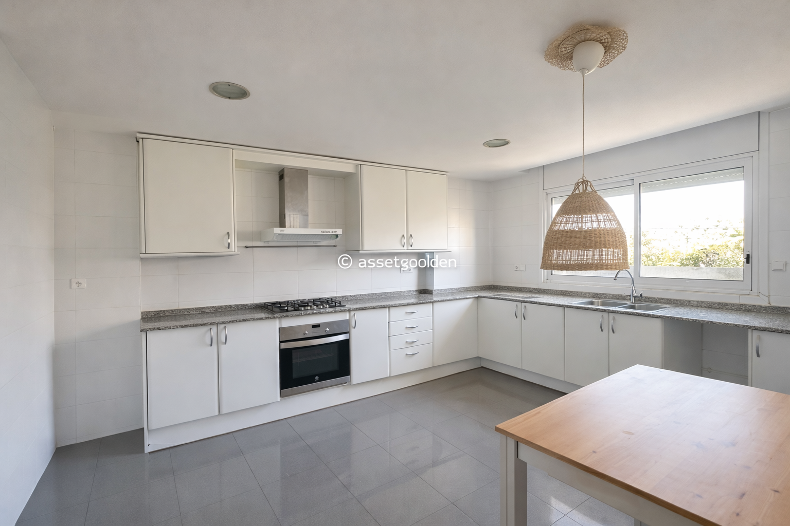 ATICO DUPLEX DE LUJO CON TERRAZA PRIVADA EN SITGES — imagen 2