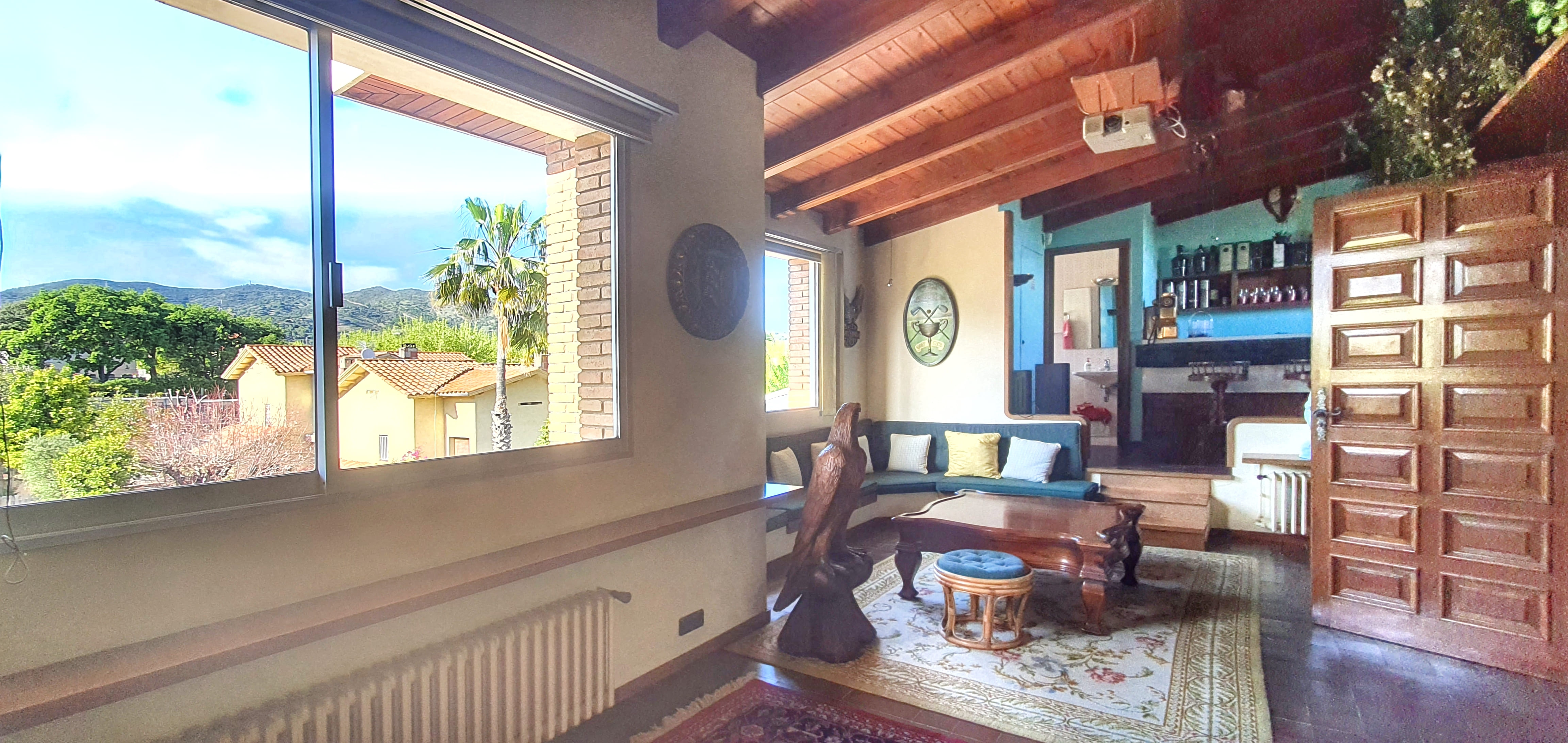 Exclusiva Villa de Estilo Inglés con Piscina Privada y Vistas al Mar - Barcelona — imagen 43