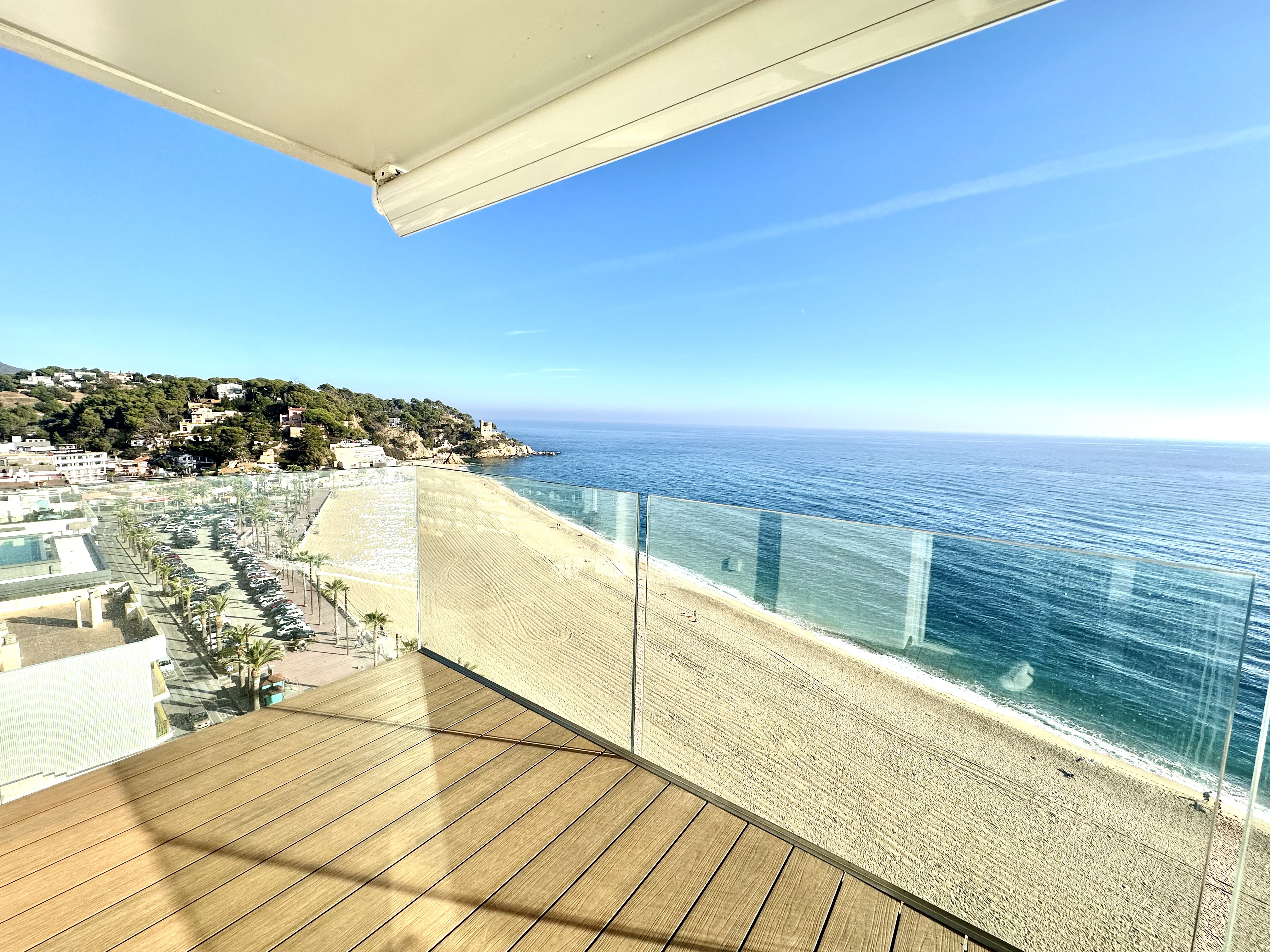 Primera línea de mar | Vistas panorámicas en Lloret de Mar — imagen 8