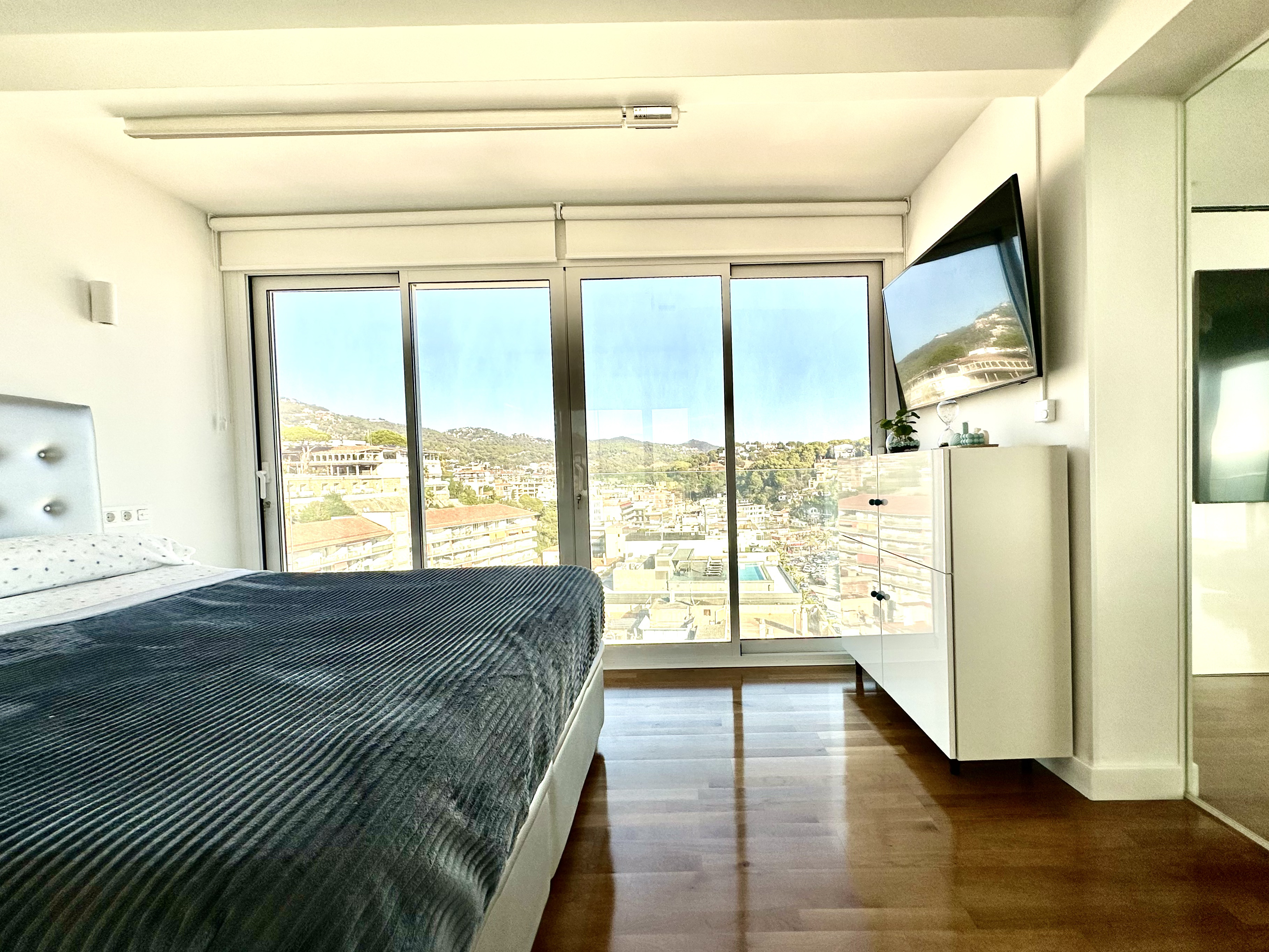 Primera línea de mar | Vistas panorámicas en Lloret de Mar — imagen 25