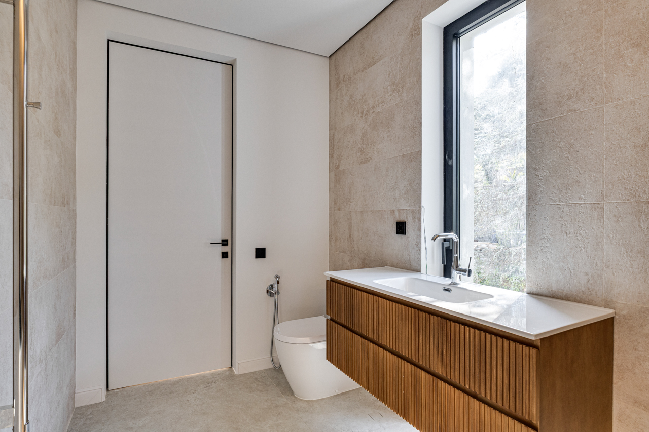 Villa de Vanguardia en Sant Just Desvern: Tecnología, Privacidad y Diseño — imagen 15