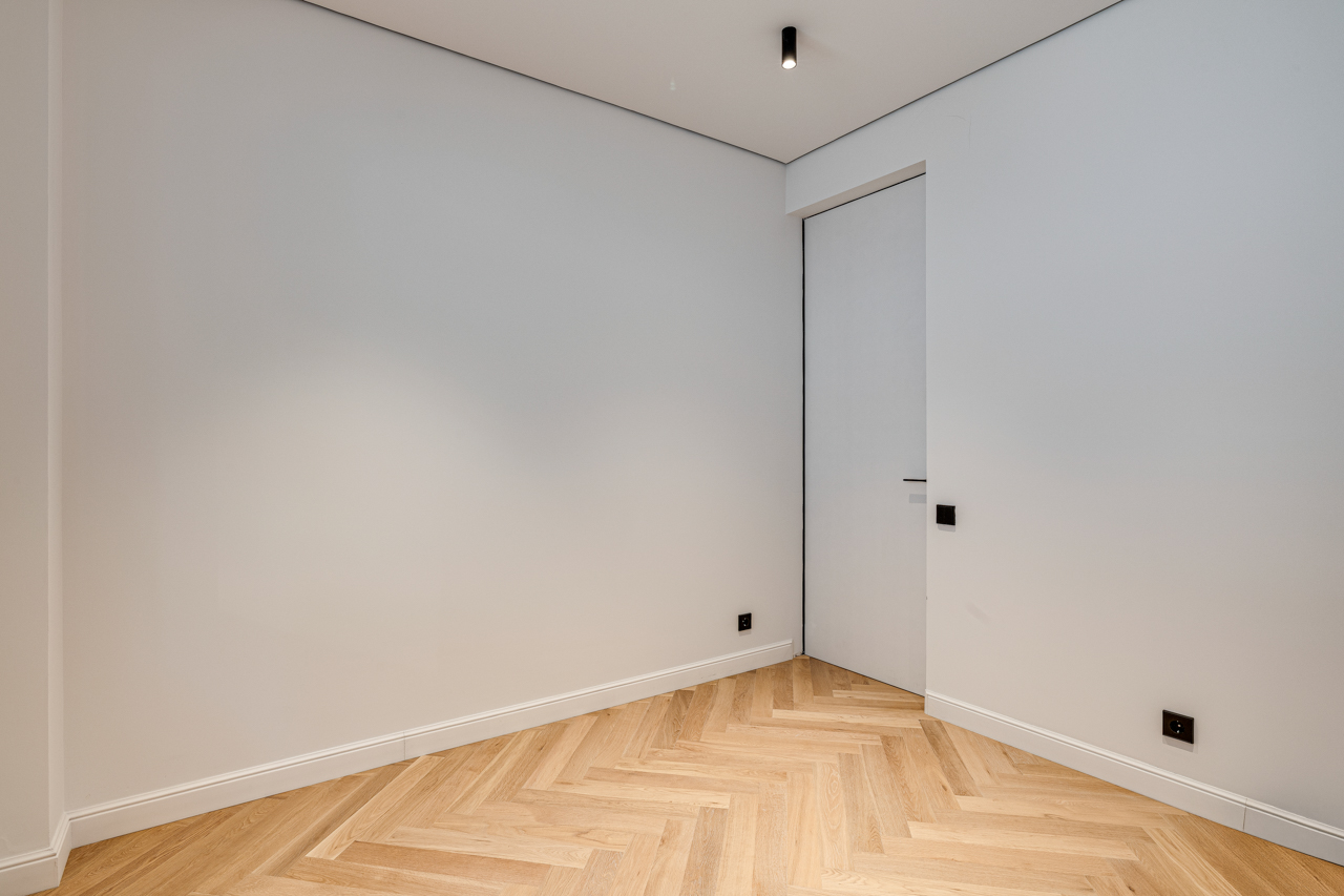 Villa de Vanguardia en Sant Just Desvern: Tecnología, Privacidad y Diseño — imagen 35