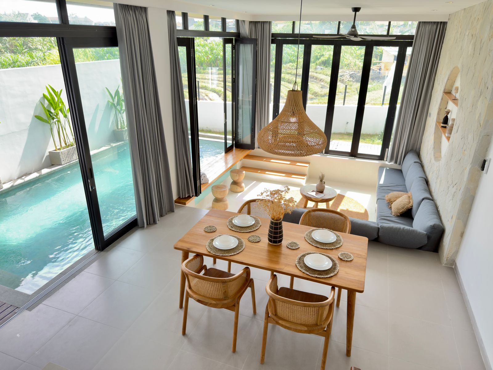 Villa moderna de 3 dormitorios a estrenar con vistas a los arrozales – Canggu, Bali — imagen 8