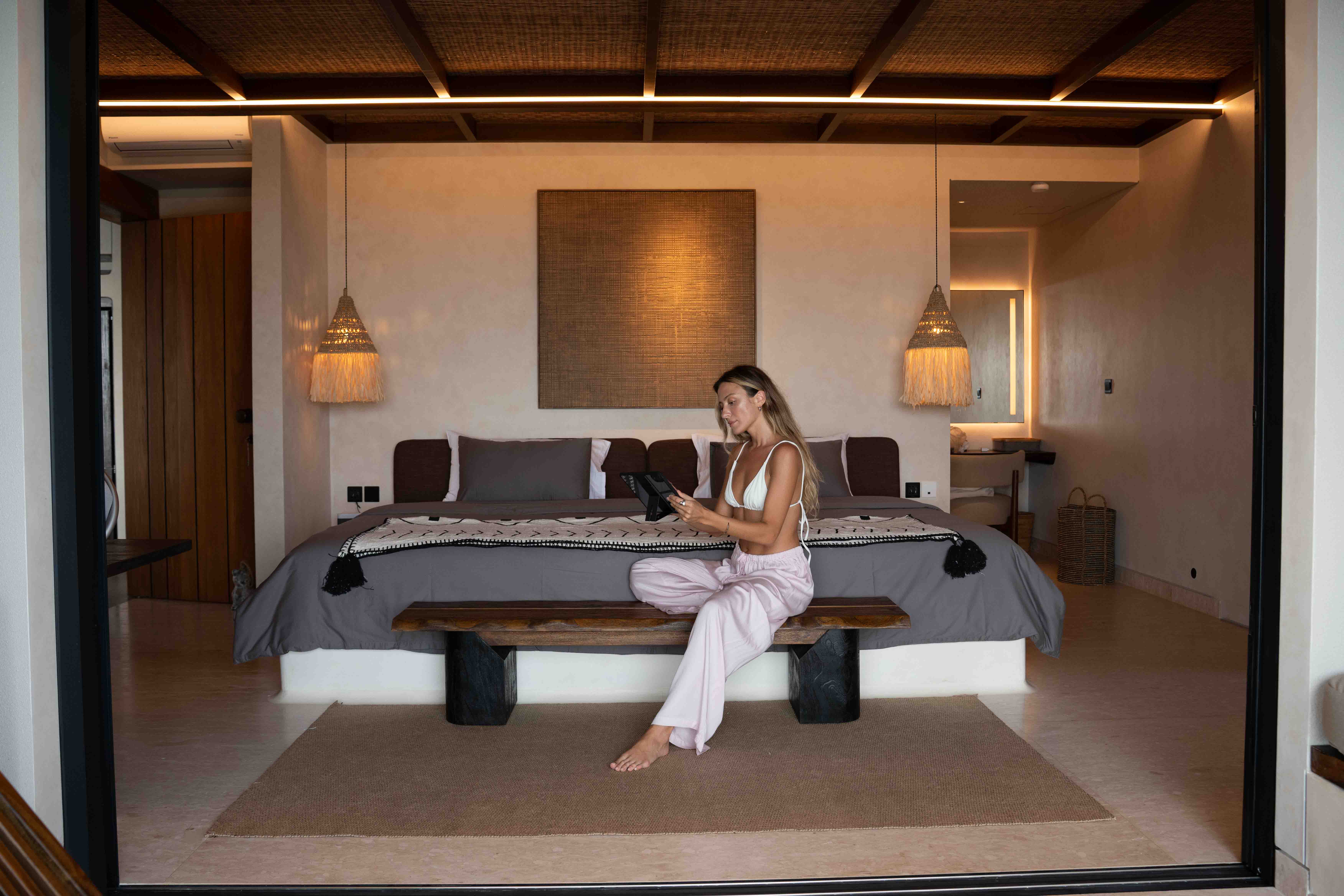 OBRA MAESTRA DE LA ARQUITECTURA MODERNA EN ULUWATU — imagen 12