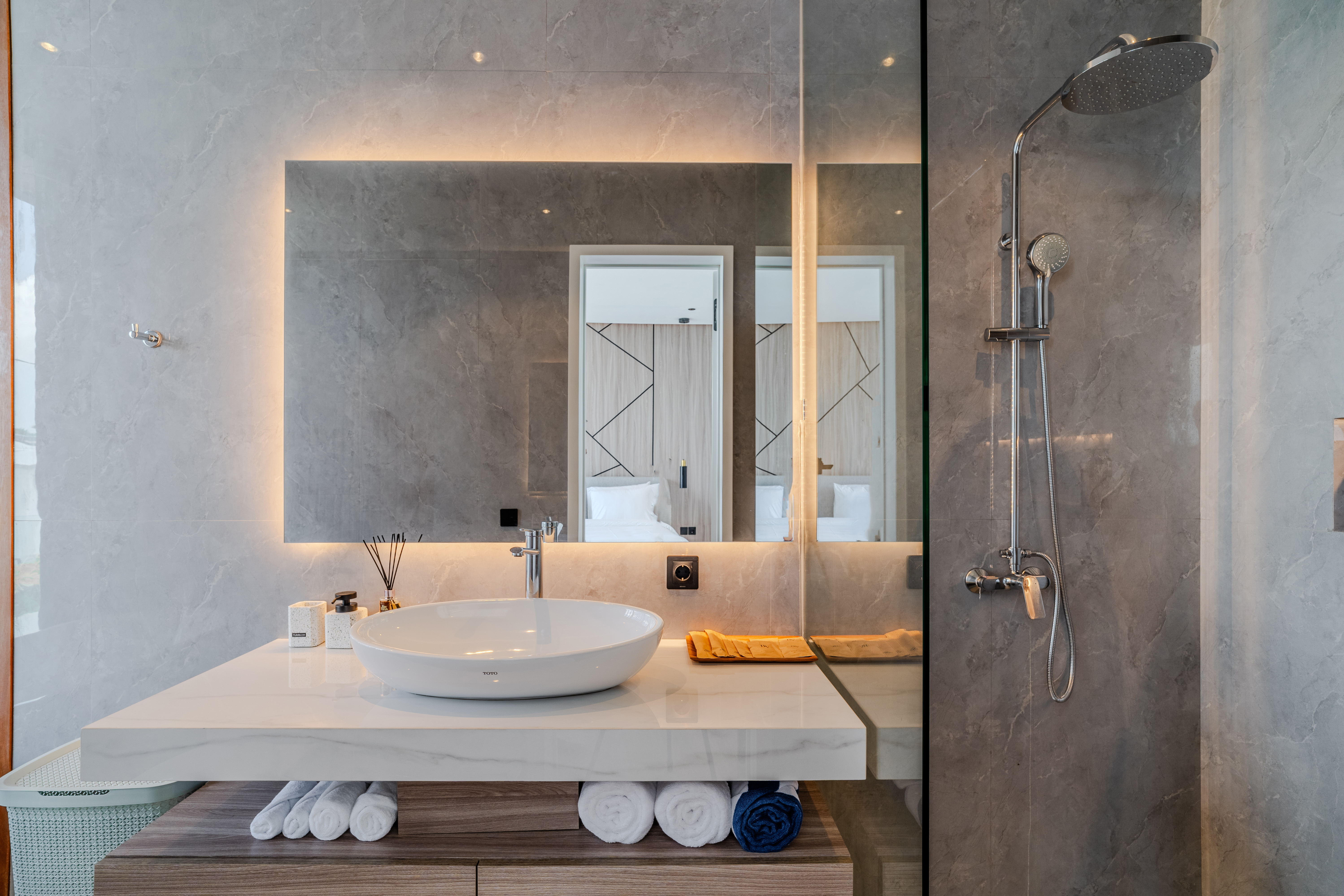 VILLA DE LUJO EN UMALAS, CON  PISCINAS PRIVADA. OFICINA — imagen 4