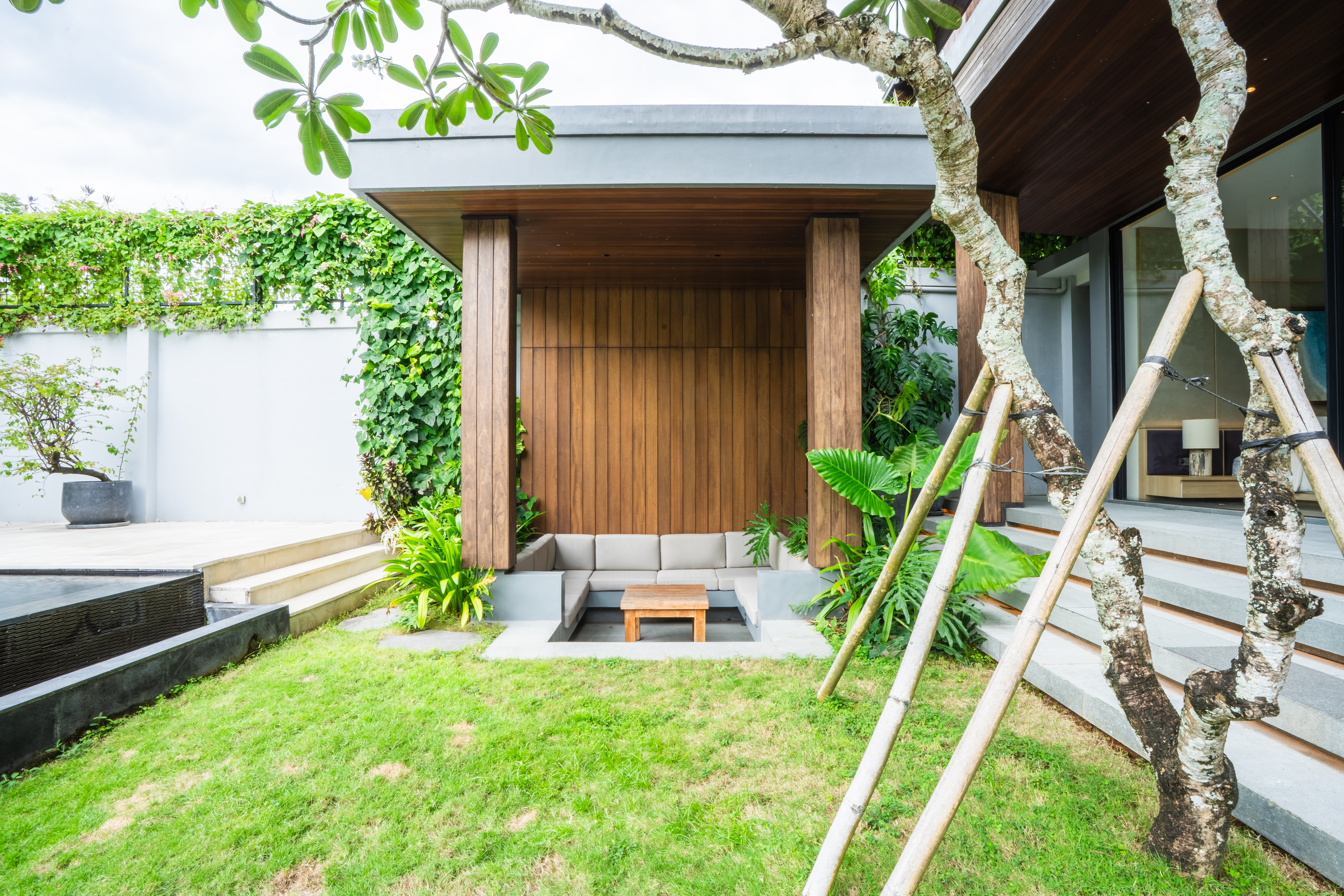 FINCA MODERNA DE LUJO EN TUMBAKAYUH — imagen 5