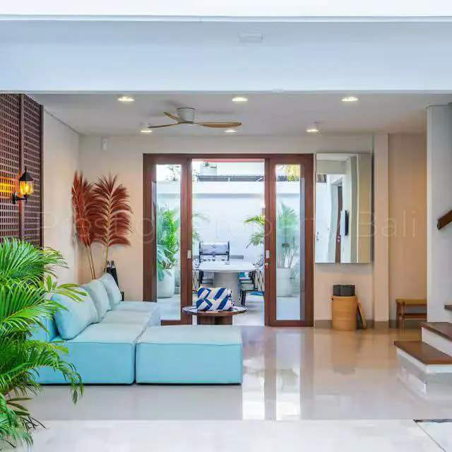 Venta de villa en propiedad absoluta