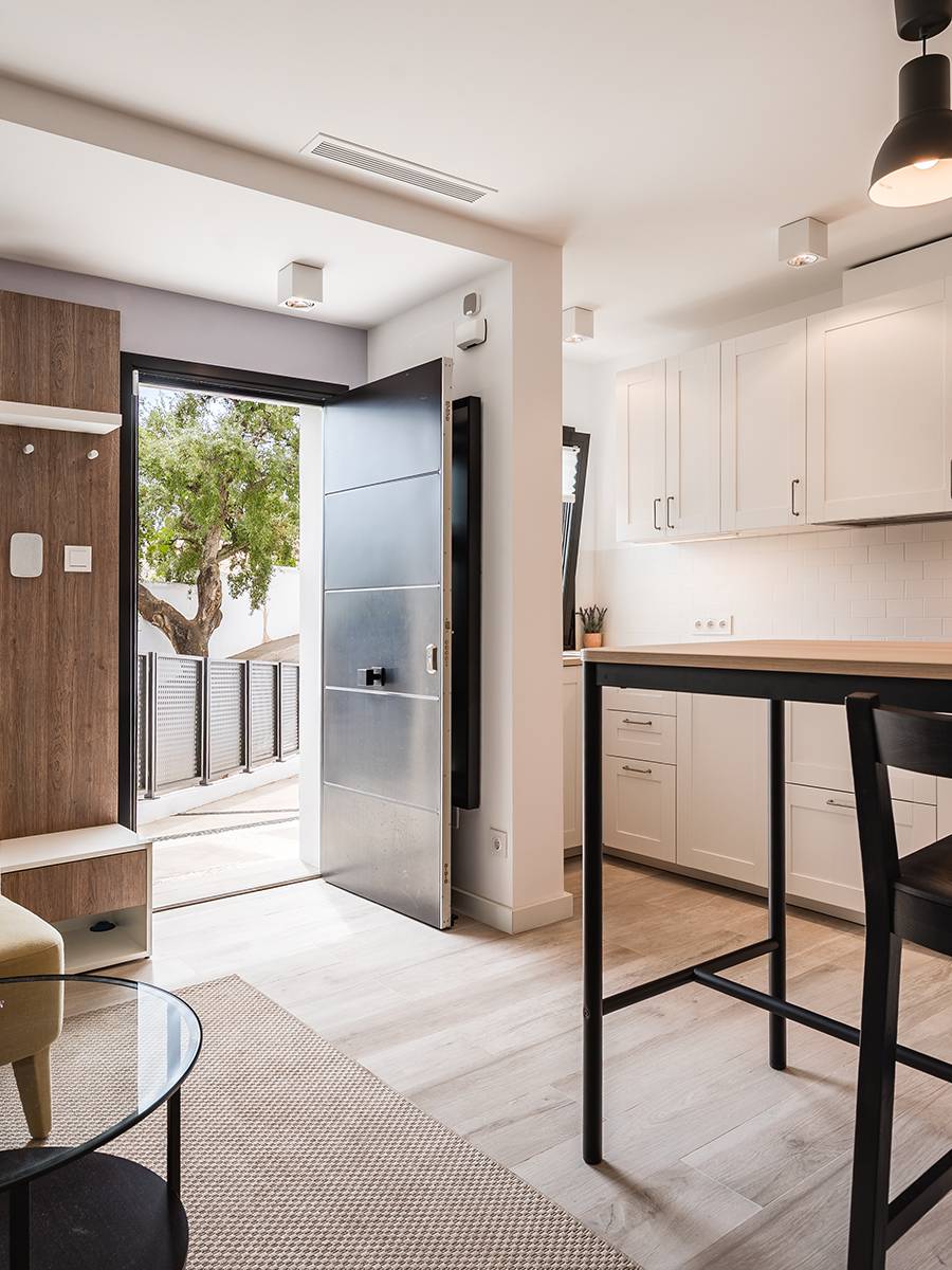 ELEGANTE VILLA TOTALMENTE REFORMADA CON CASA DE INVITADOS Y VISTAS PANORÁMICAS EN EL MADROÑAL - MALAGA — imagen 21