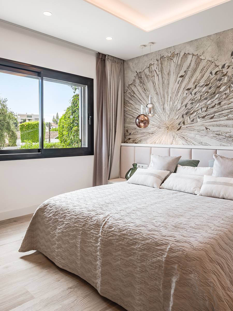 ELEGANTE VILLA TOTALMENTE REFORMADA CON CASA DE INVITADOS Y VISTAS PANORÁMICAS EN EL MADROÑAL - MALAGA — imagen 23