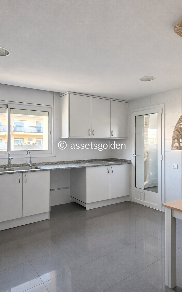 ATICO DUPLEX DE LUJO CON TERRAZA PRIVADA EN SITGES — imagen 3
