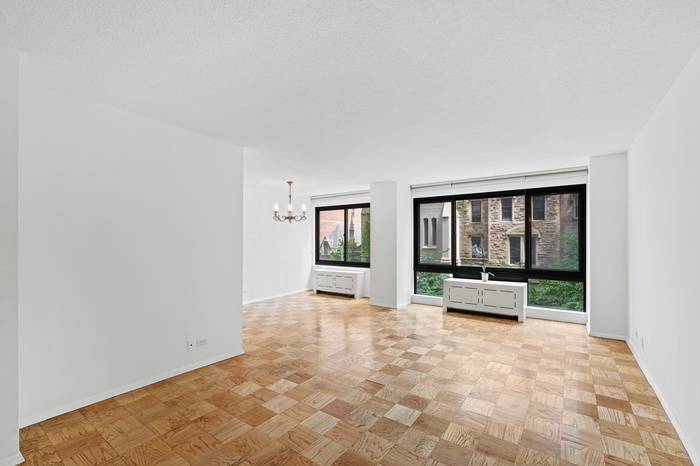 APARTAMENTO EN THE PARK REGIS — imagen 3