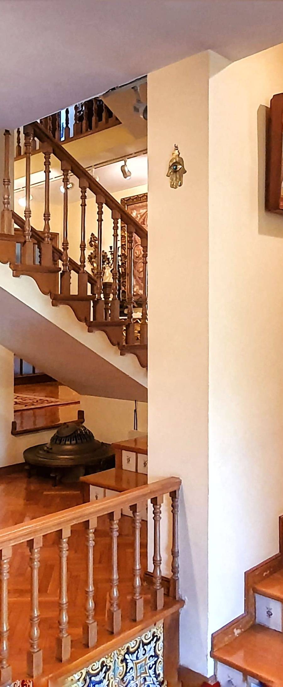 Exclusiva Villa de Estilo Inglés con Piscina Privada y Vistas al Mar - Barcelona — imagen 5
