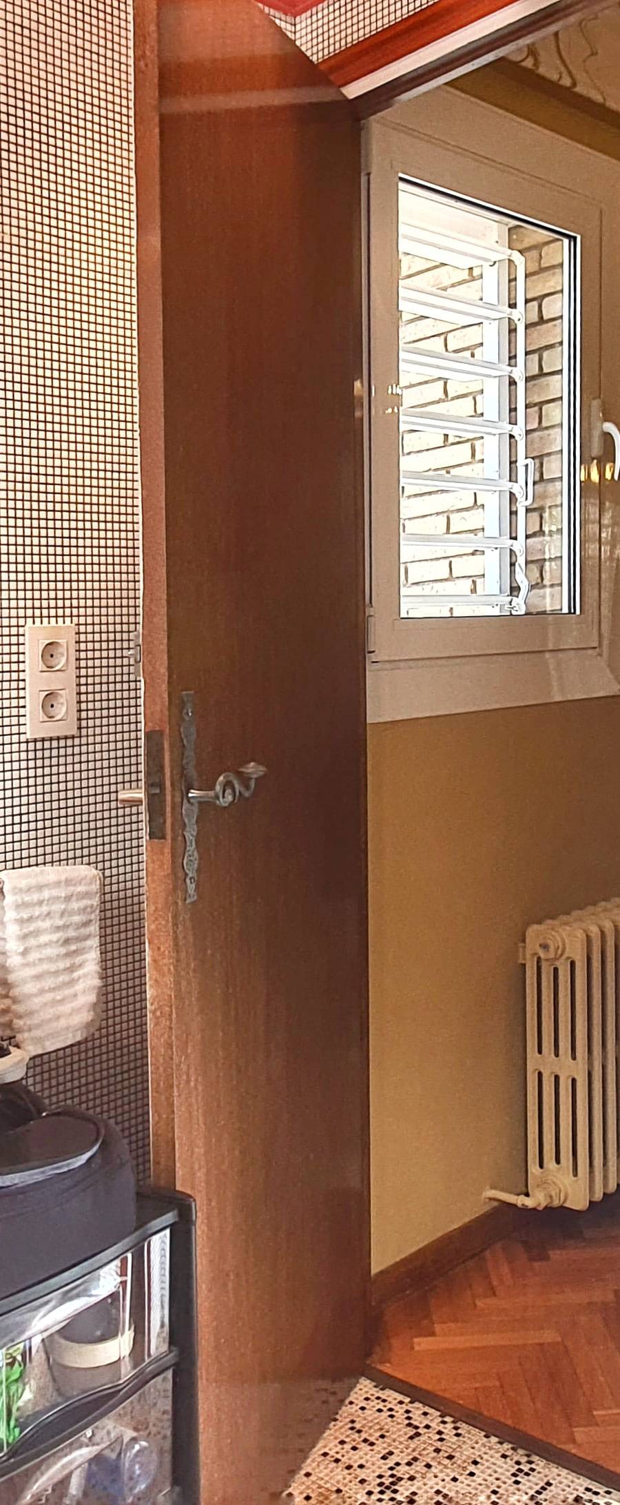 Exclusiva Villa de Estilo Inglés con Piscina Privada y Vistas al Mar - Barcelona — imagen 29