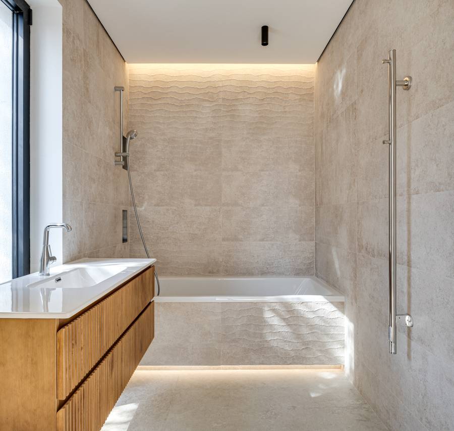 Villa de Vanguardia en Sant Just Desvern: Tecnología, Privacidad y Diseño — imagen 13