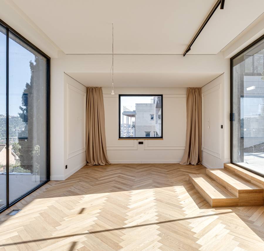 Villa de Vanguardia en Sant Just Desvern: Tecnología, Privacidad y Diseño — imagen 42