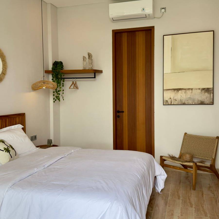 Villa moderna de 3 dormitorios a estrenar con vistas a los arrozales – Canggu, Bali — imagen 12