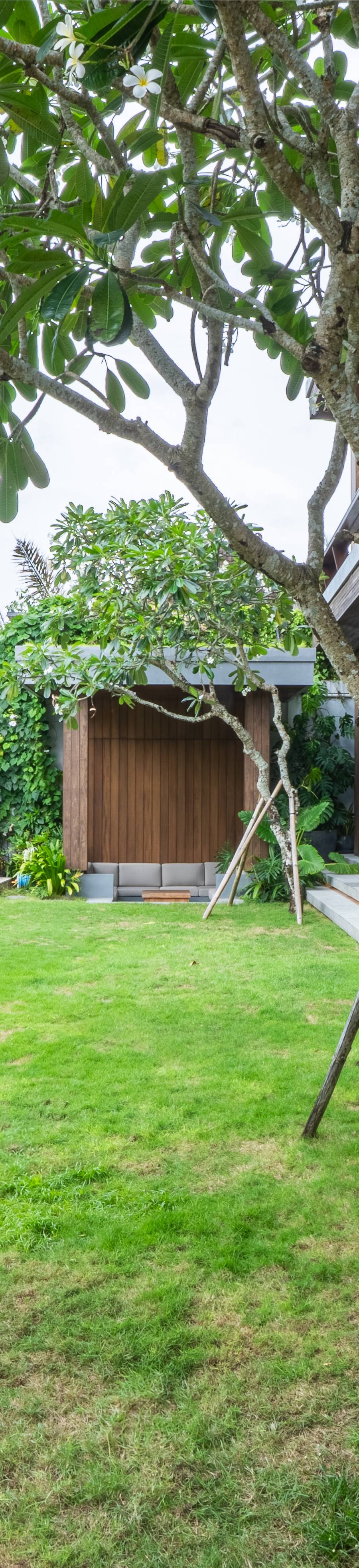 FINCA MODERNA DE LUJO EN TUMBAKAYUH — imagen 7